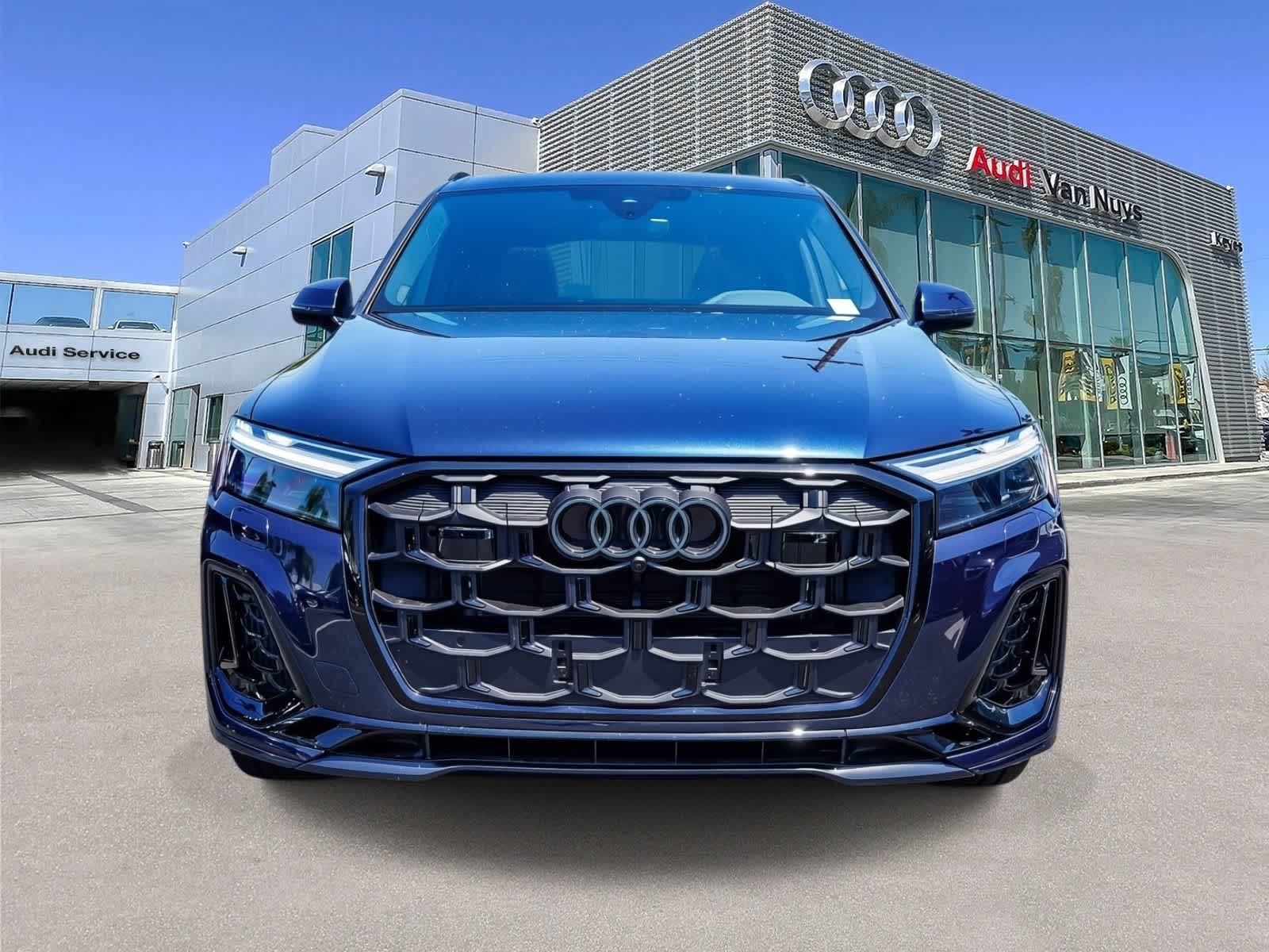 Thumbnail: 2026 Audi Q7 - 2