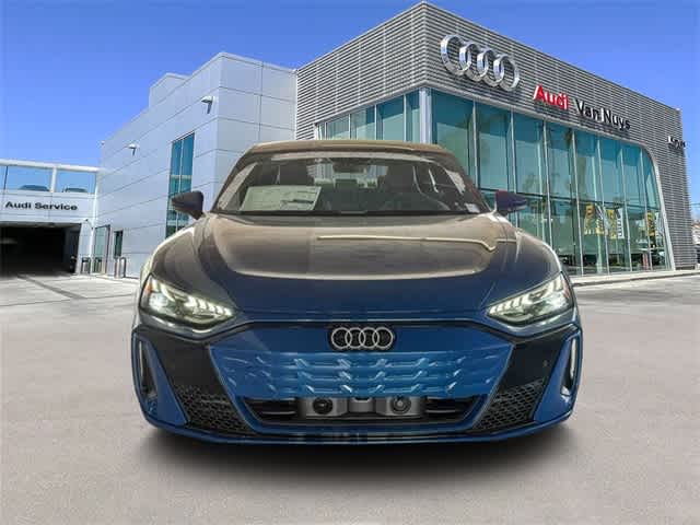 Thumbnail: 2025 Audi e-tron GT - 2