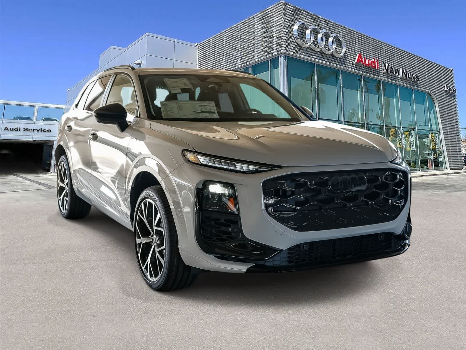 Thumbnail: 2026 Audi Q3 - 3