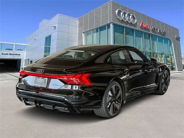 Thumbnail: 2025 Audi e-tron GT - 4