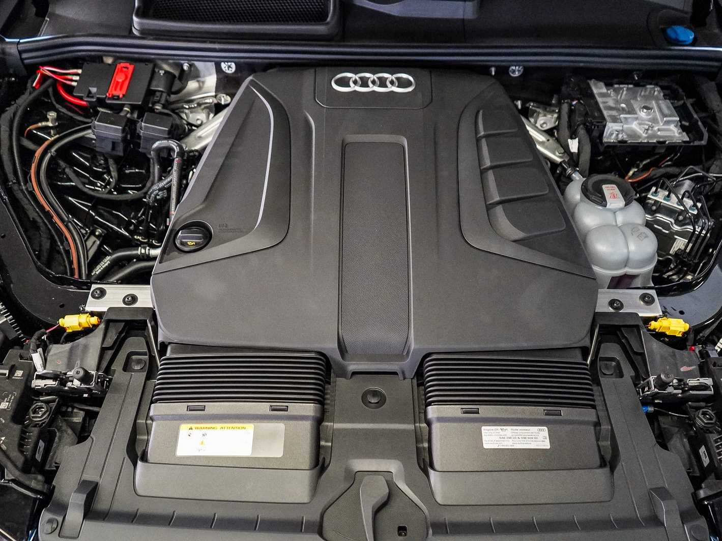 Thumbnail: 2026 Audi Q7 - 26