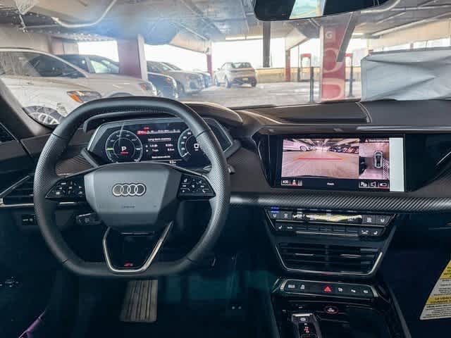 Thumbnail: 2025 Audi e-tron GT - 13
