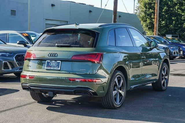 Thumbnail: 2022 Audi Q5 - 4