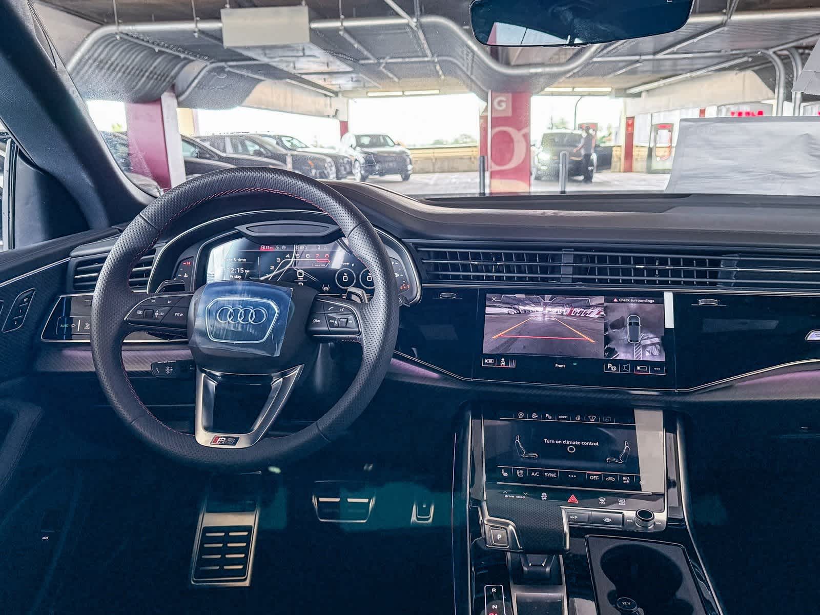 Thumbnail: 2026 Audi RS Q8 - 13