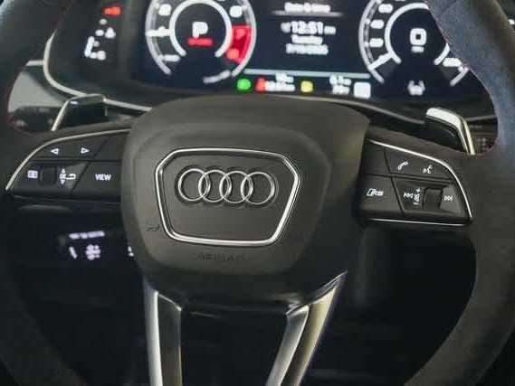 Thumbnail: 2025 Audi RS Q8 - 23