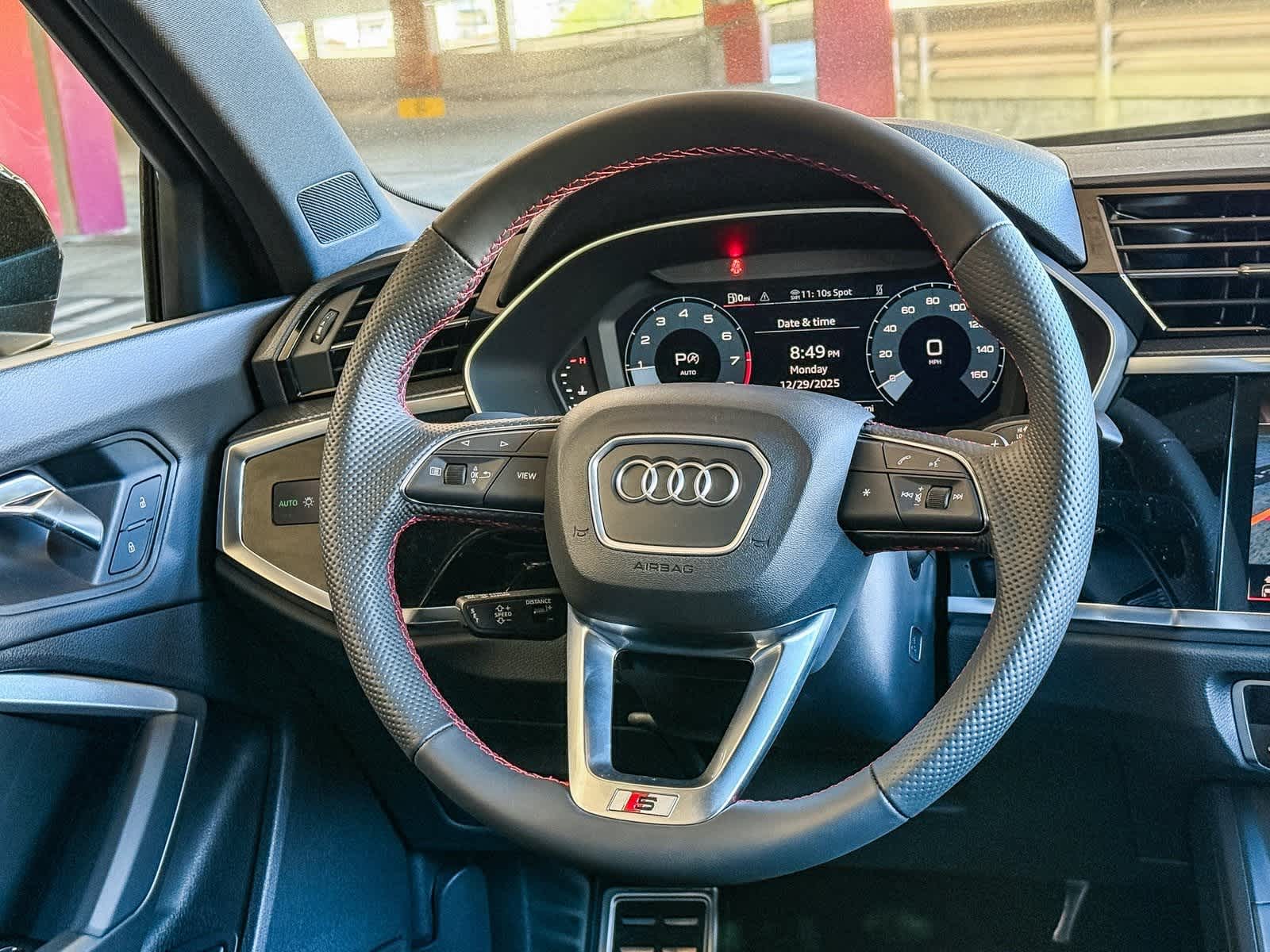 Thumbnail: 2025 Audi Q3 - 15