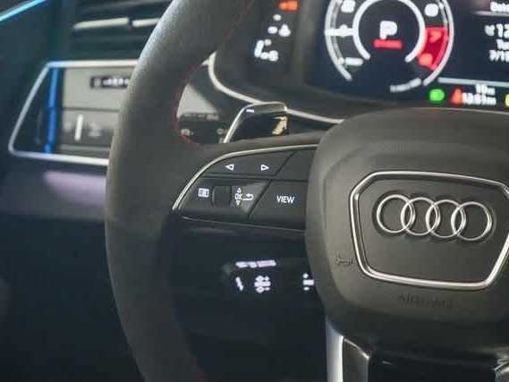 Thumbnail: 2025 Audi RS Q8 - 21