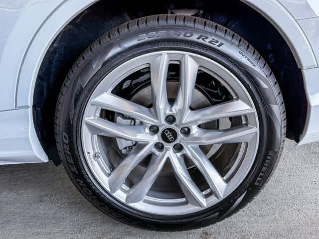 Thumbnail: 2025 Audi Q7 - 8