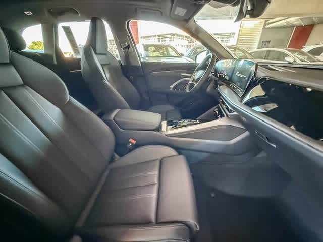 Thumbnail: 2025 Audi Q5 - 17