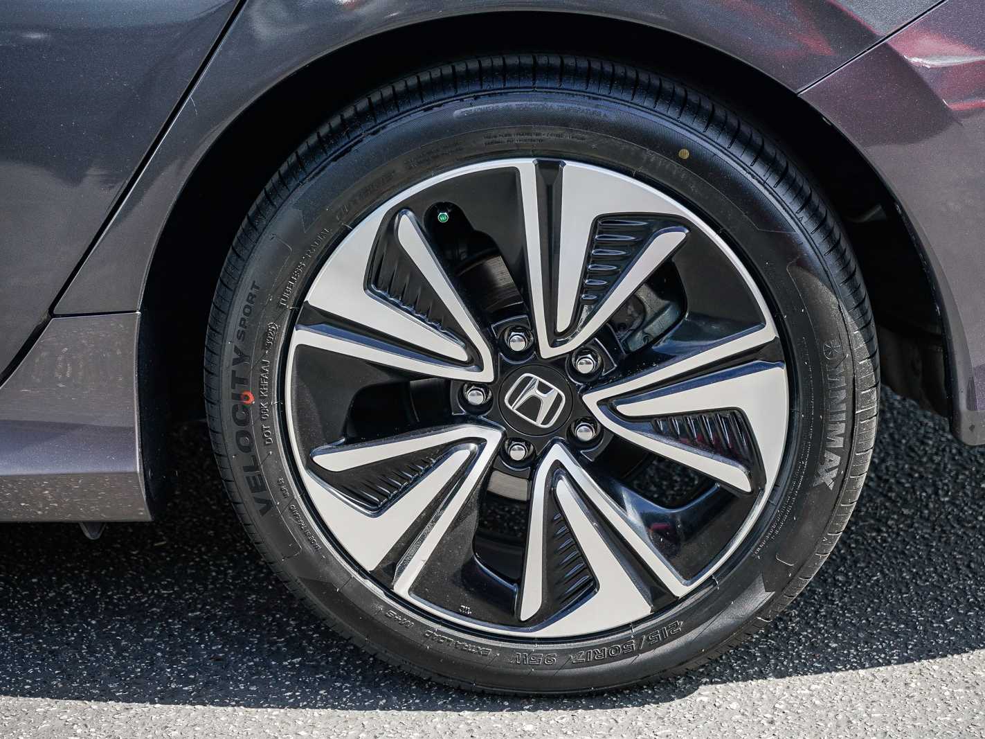 Thumbnail: 2018 Honda Civic - 10