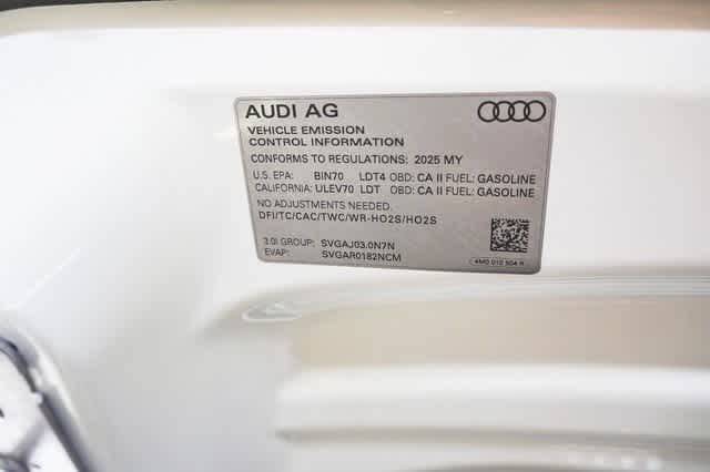 2025 Audi Q7 Premium Plus 30