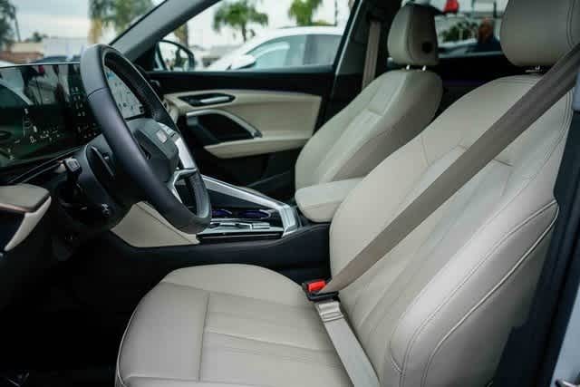 Thumbnail: 2025 Audi Q5 - 17