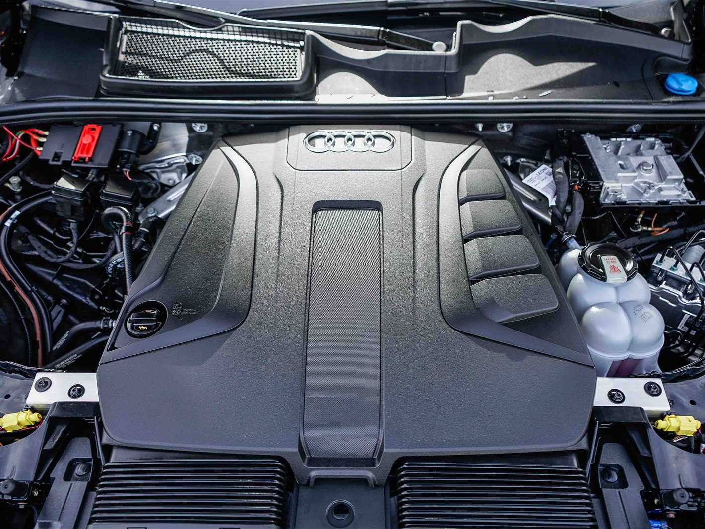 Thumbnail: 2023 Audi Q7 - 27