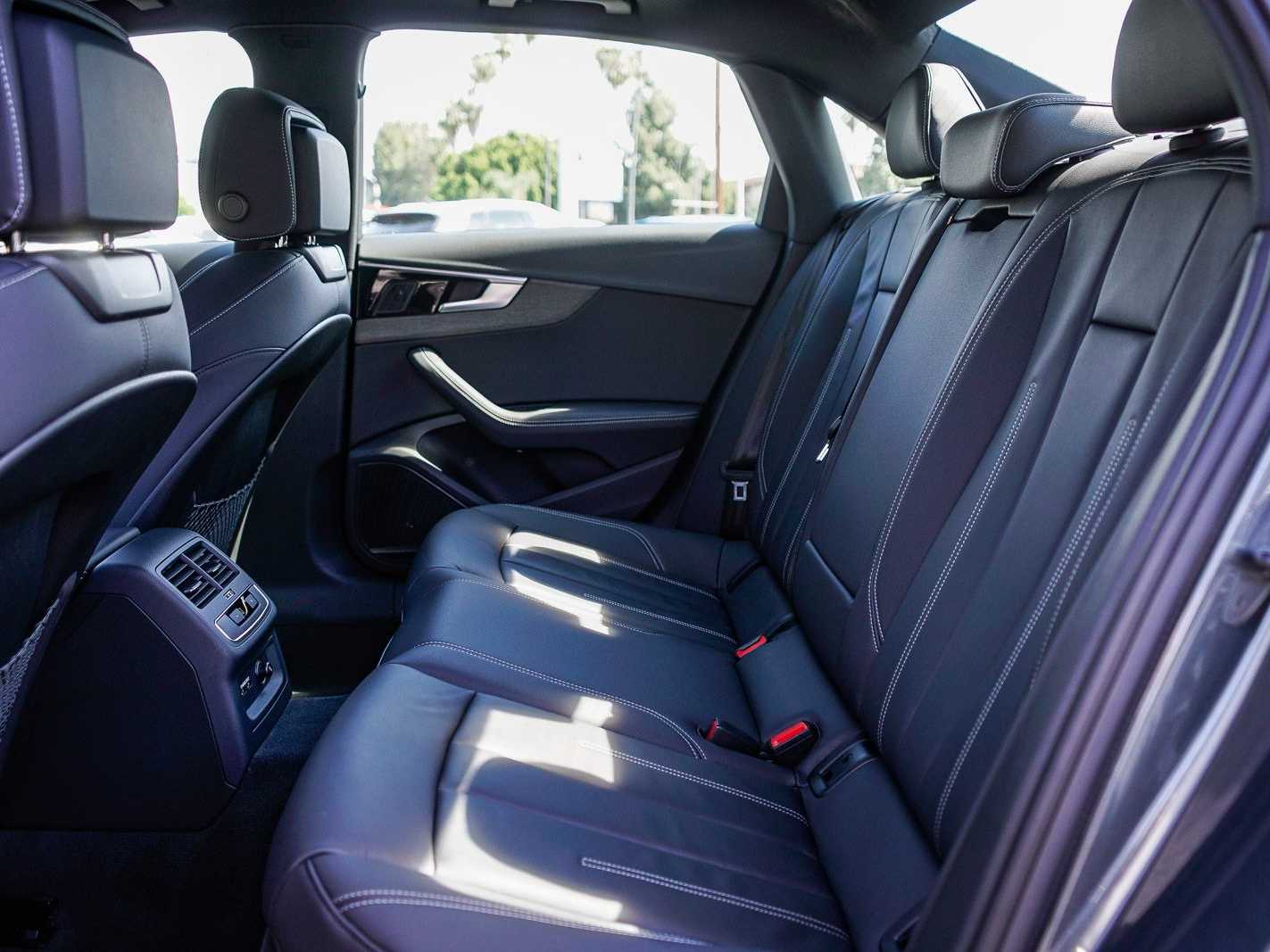 Thumbnail: 2023 Audi A4 - 18