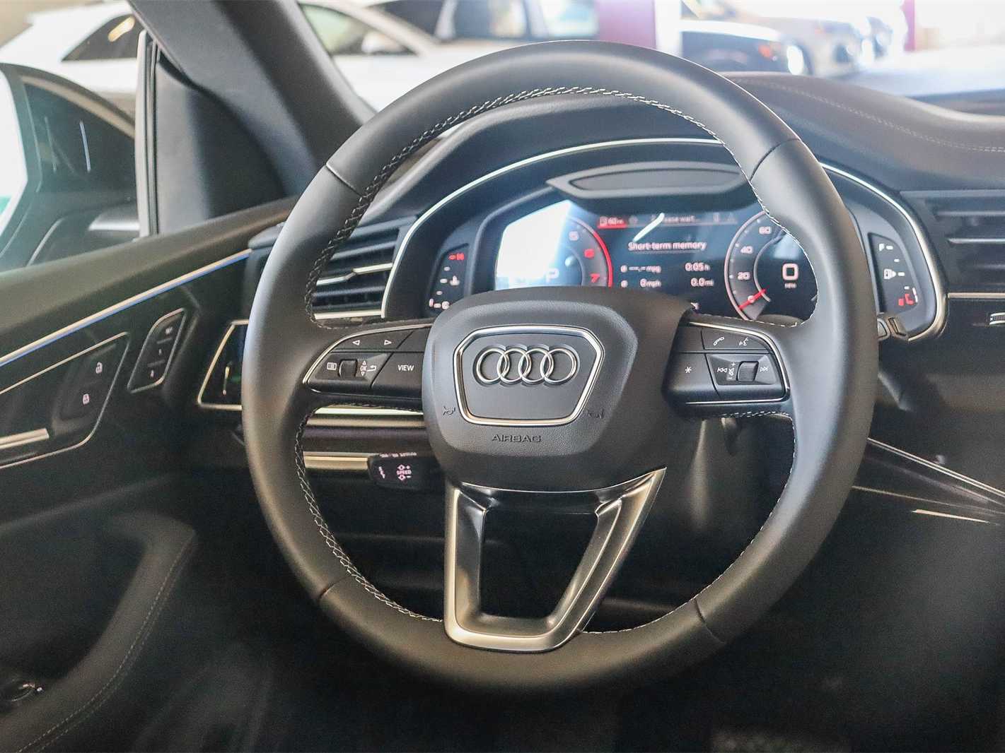 Thumbnail: 2026 Audi Q8 - 15