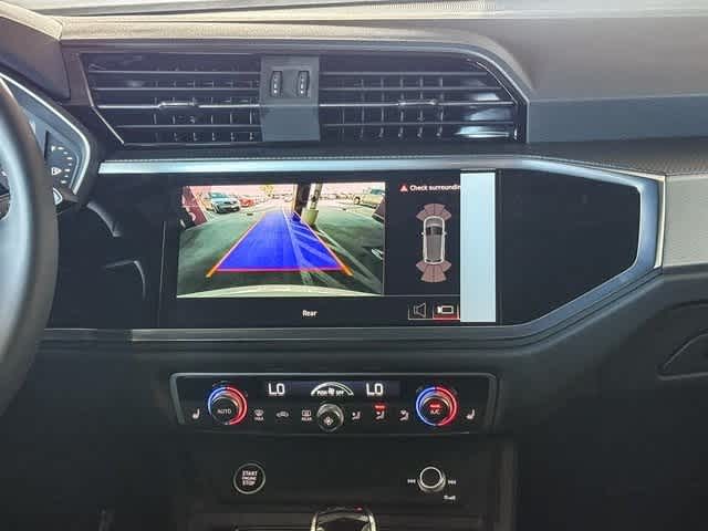 Thumbnail: 2025 Audi Q3 - 14