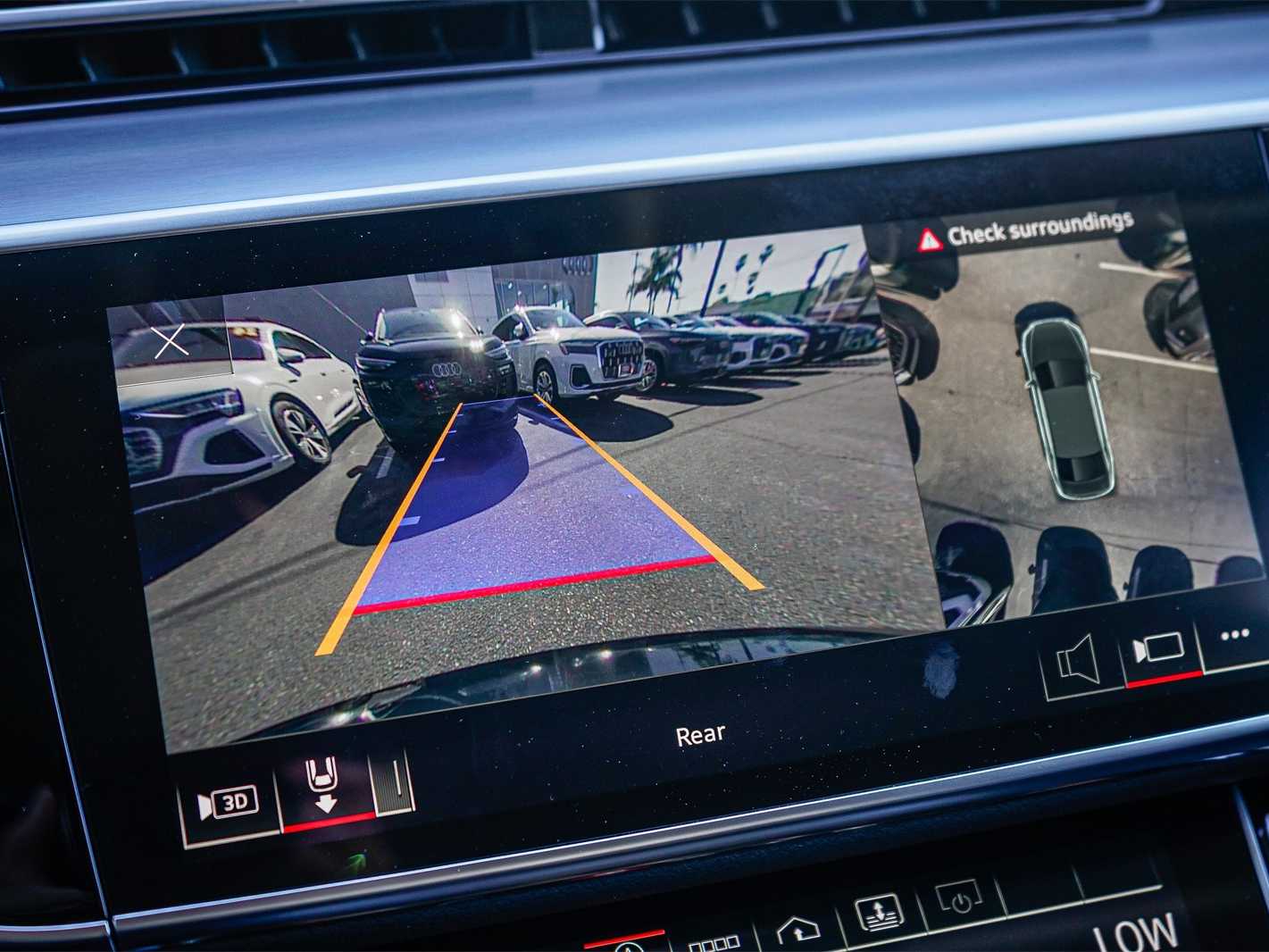 Thumbnail: 2022 Audi A8 - 24