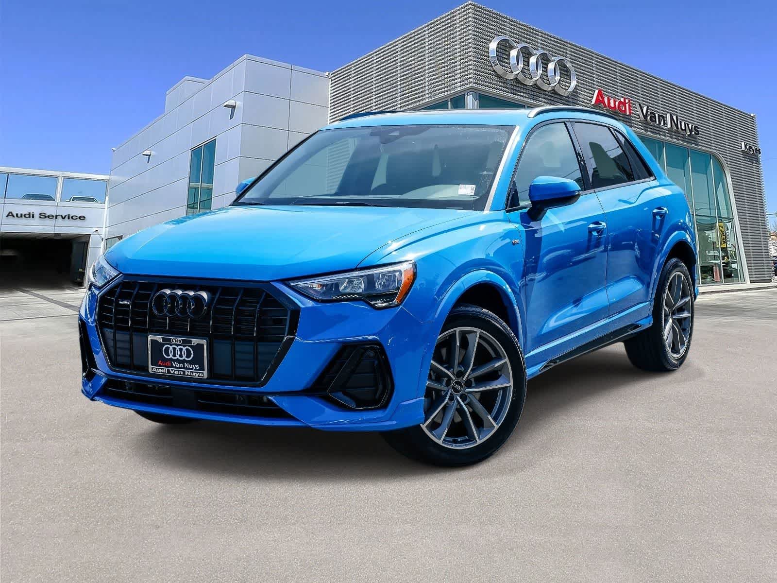 Thumbnail: 2022 Audi Q3 - 1