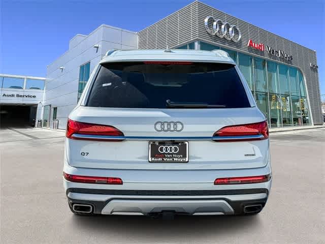 Thumbnail: 2025 Audi Q7 - 5