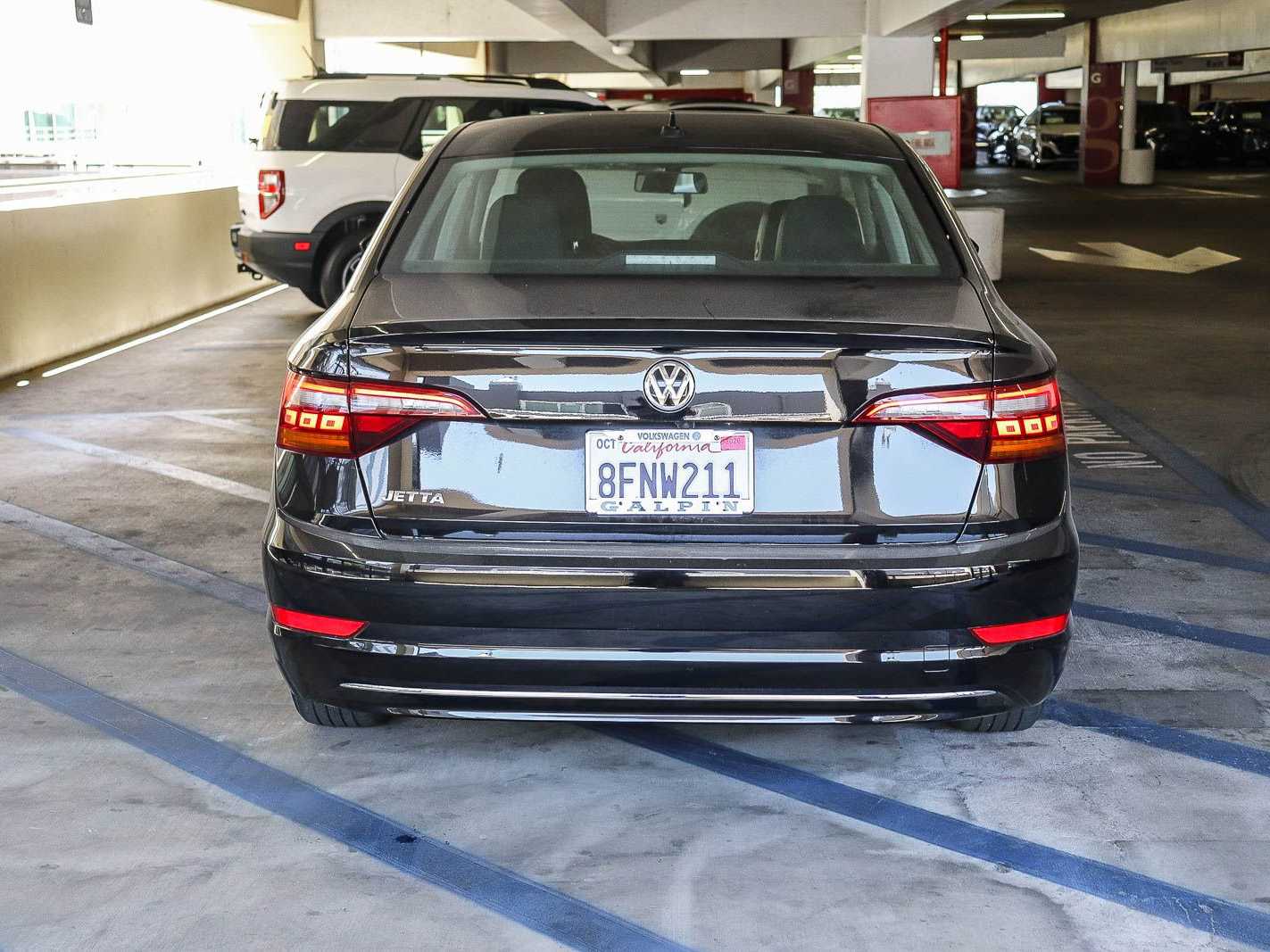 Thumbnail: 2019 Volkswagen Jetta - 2