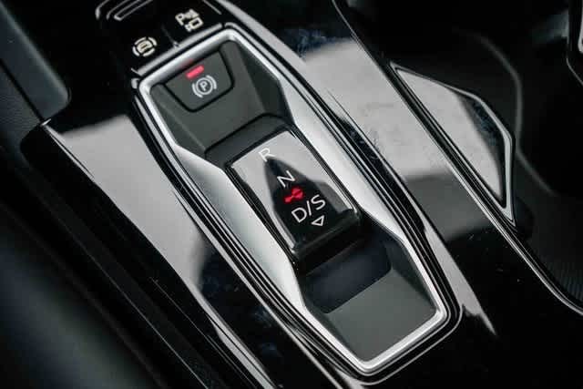 Thumbnail: 2025 Audi Q5 - 21