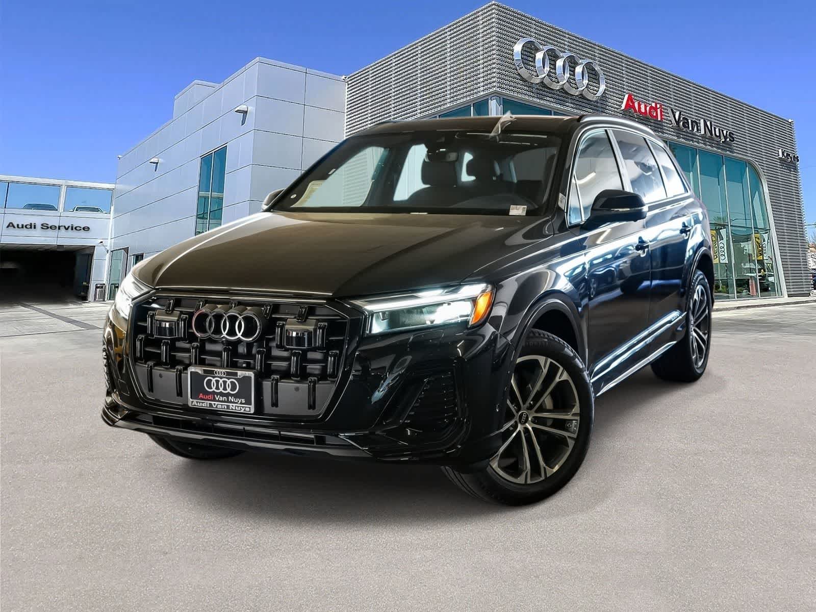 Thumbnail: 2026 Audi Q7 - 1