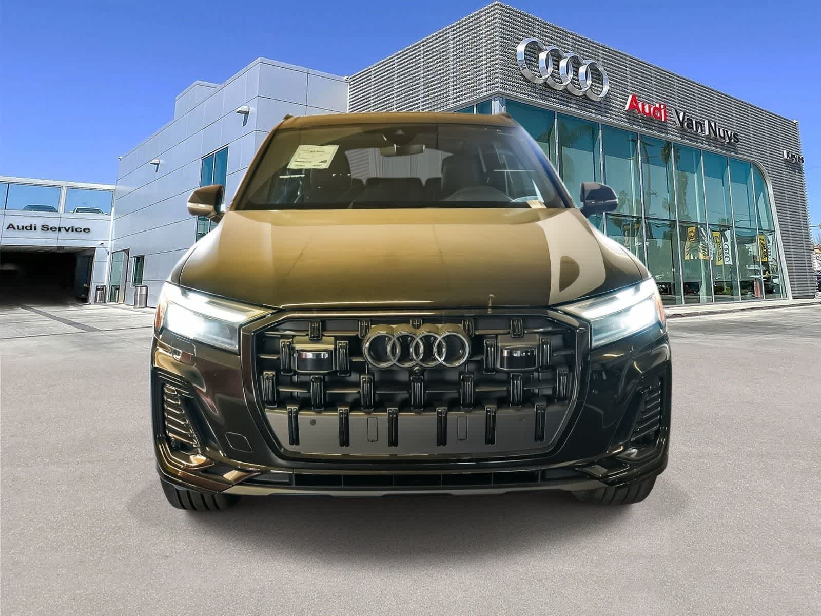 Thumbnail: 2026 Audi Q7 - 2