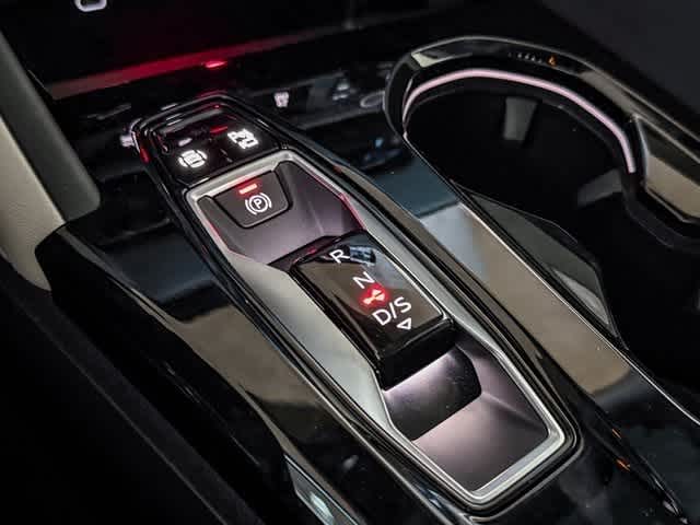 Thumbnail: 2025 Audi Q5 - 24