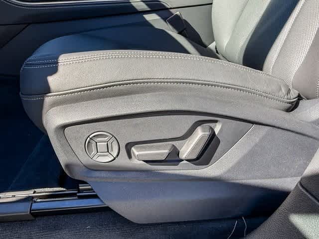 Thumbnail: 2025 Audi Q7 - 21