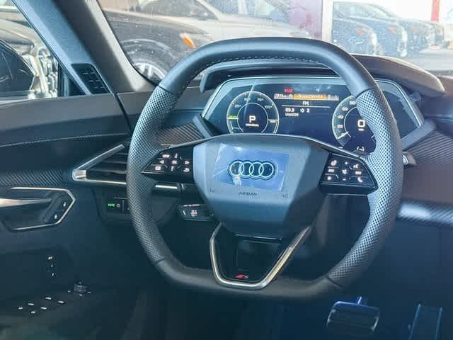 Thumbnail: 2026 Audi e-tron GT - 15