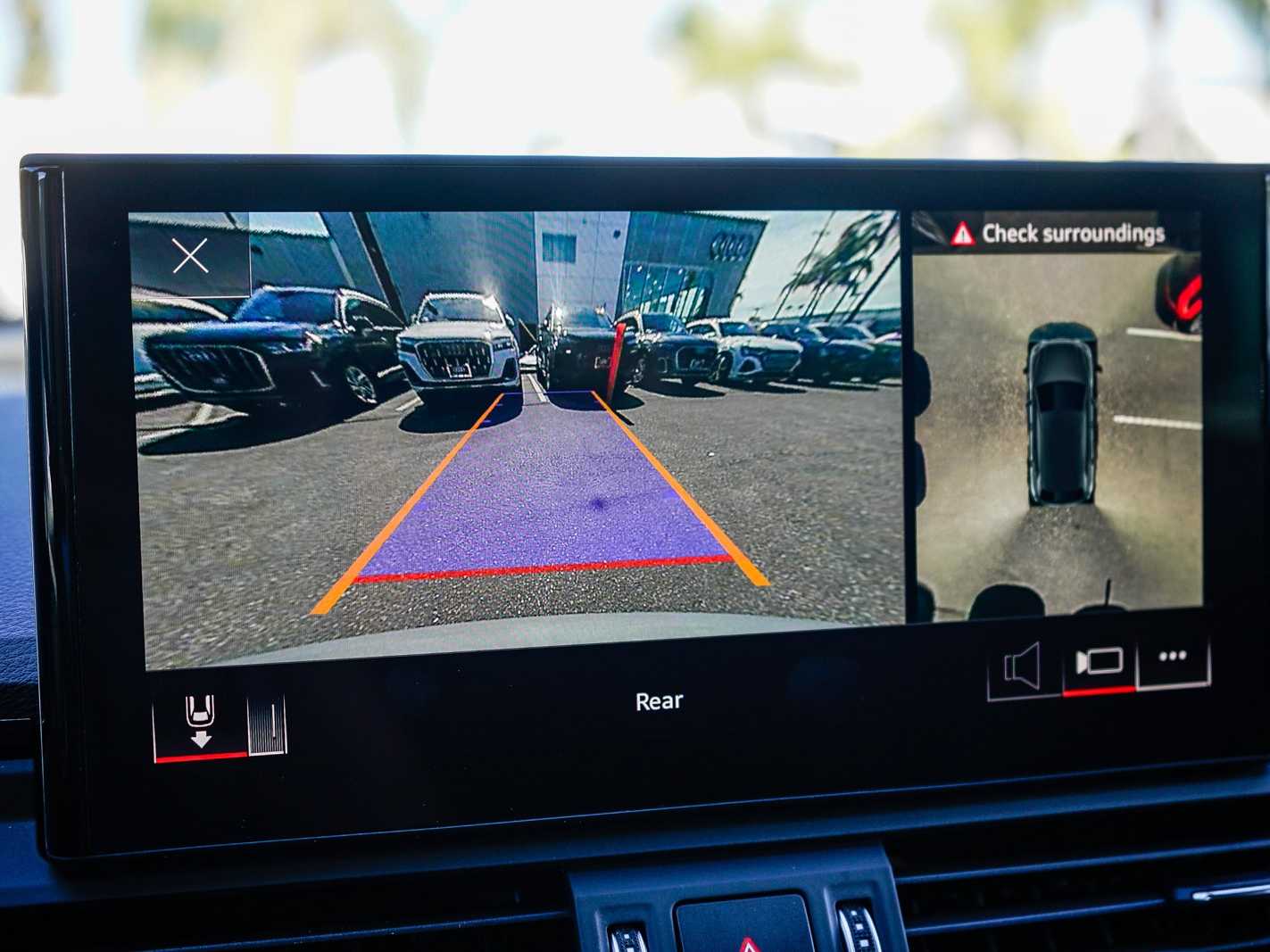 Thumbnail: 2023 Audi Q5 - 23