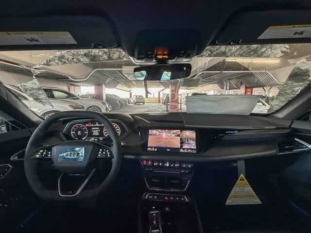 Thumbnail: 2025 Audi e-tron GT - 12