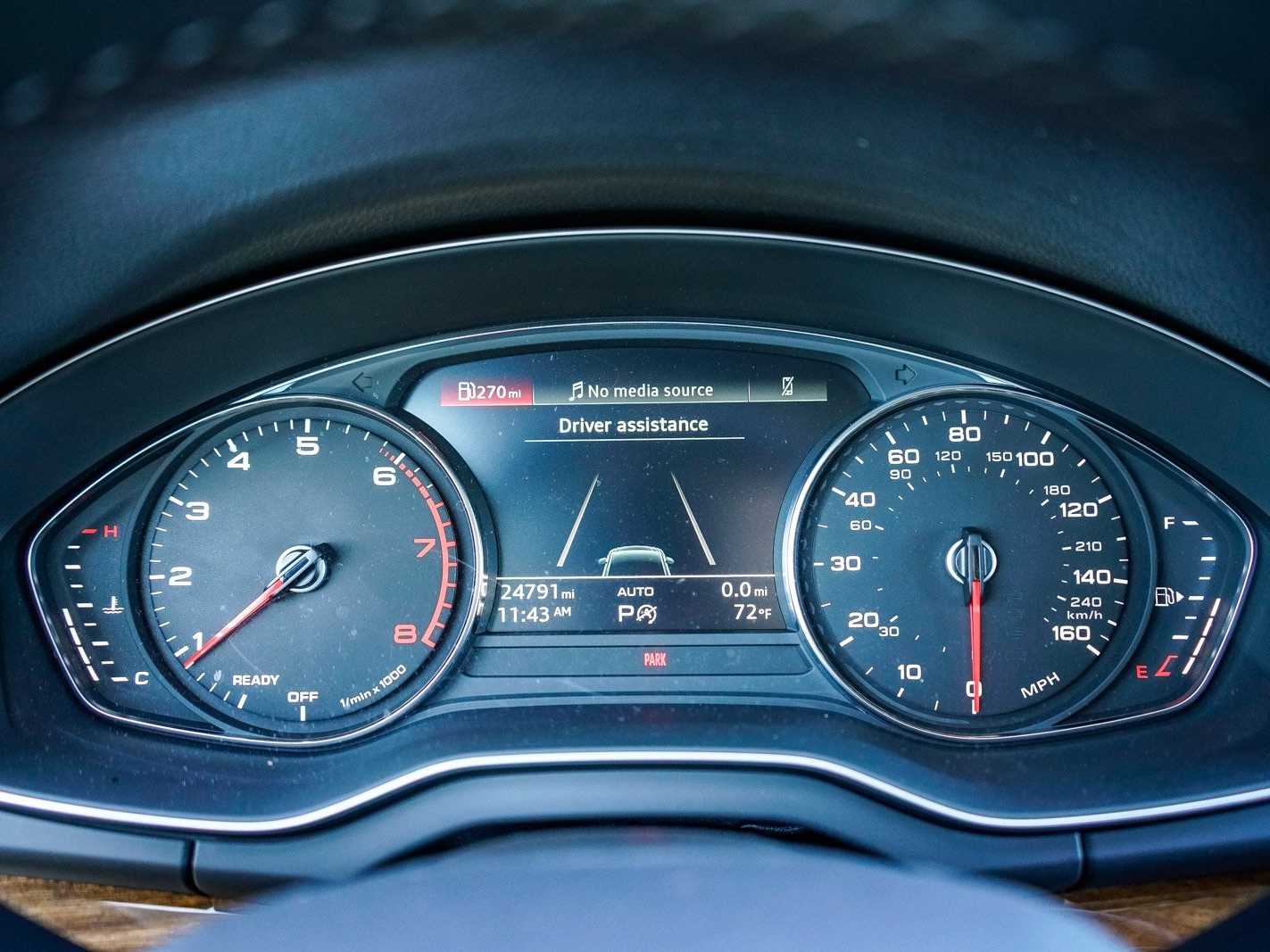 Thumbnail: 2023 Audi Q5 - 35