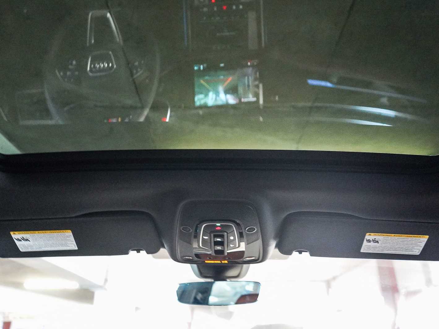 Thumbnail: 2026 Audi Q7 - 16