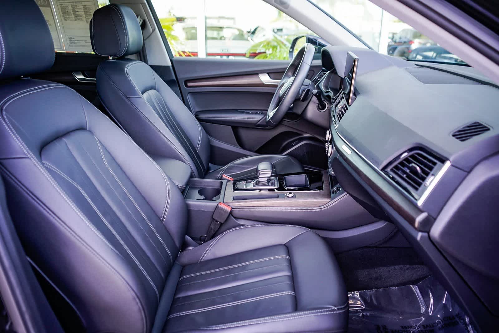 Thumbnail: 2023 Audi Q5 - 16