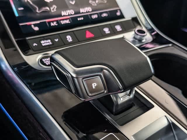 Thumbnail: 2026 Audi Q8 - 24