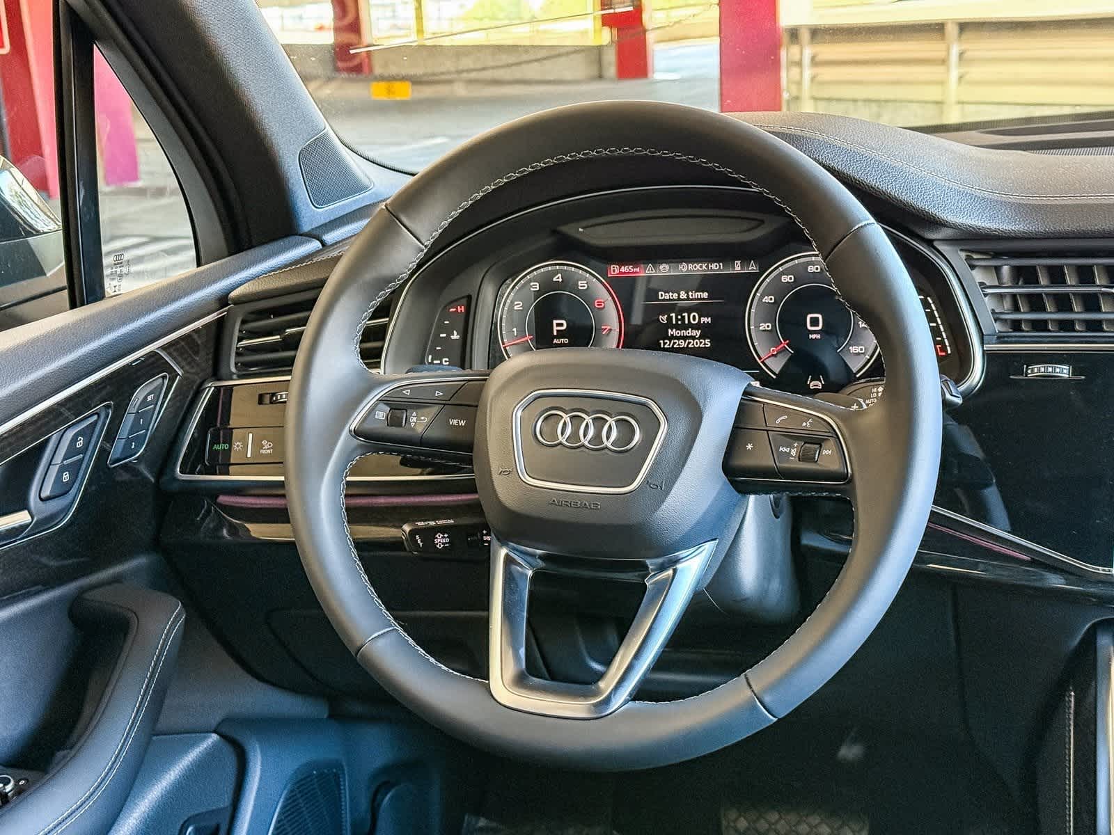 Thumbnail: 2026 Audi Q7 - 15