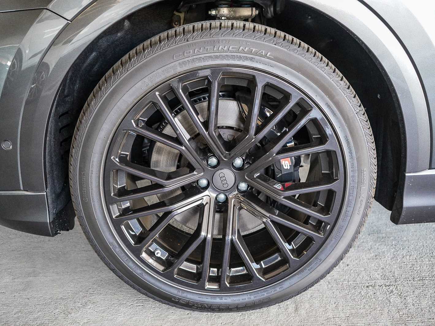 Thumbnail: 2026 Audi SQ8 - 9