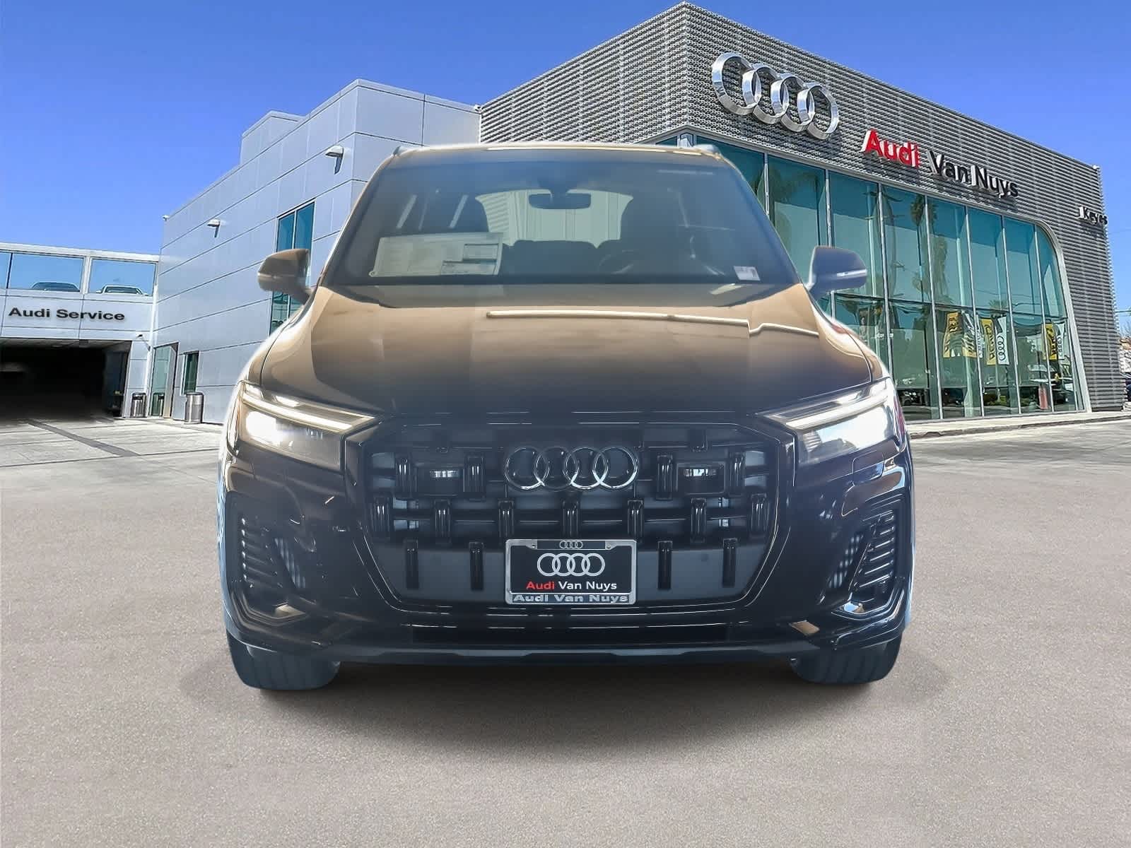 Thumbnail: 2026 Audi Q7 - 2