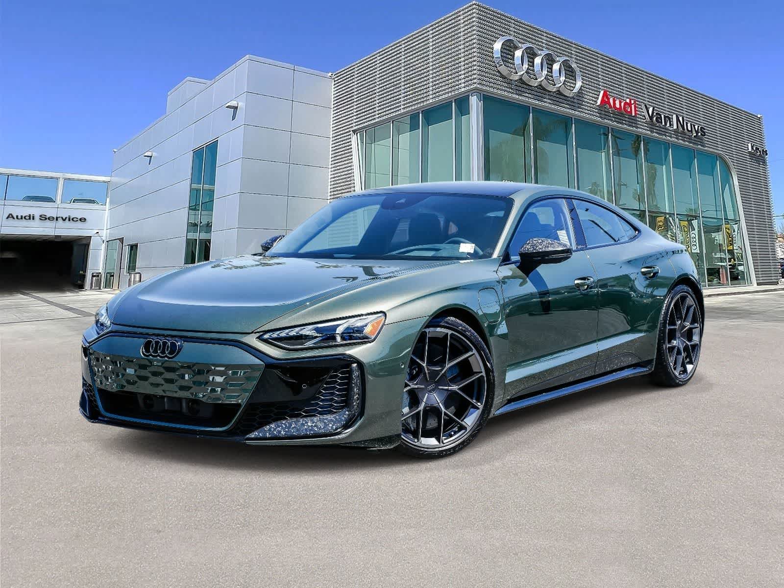 Thumbnail: 2025 Audi RS e-tron GT - 1