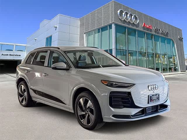 2025 Audi Q6 E-tron Premium photo 3