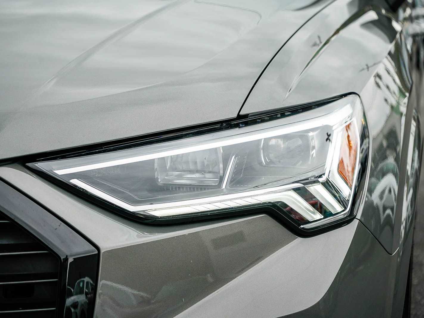 Thumbnail: 2025 Audi Q3 - 7