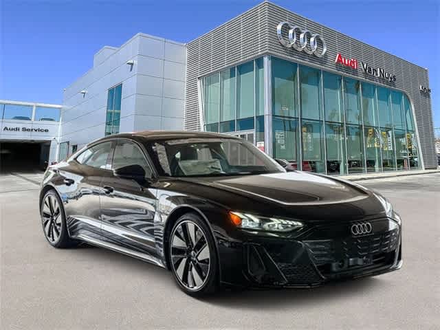 Thumbnail: 2025 Audi e-tron GT - 3