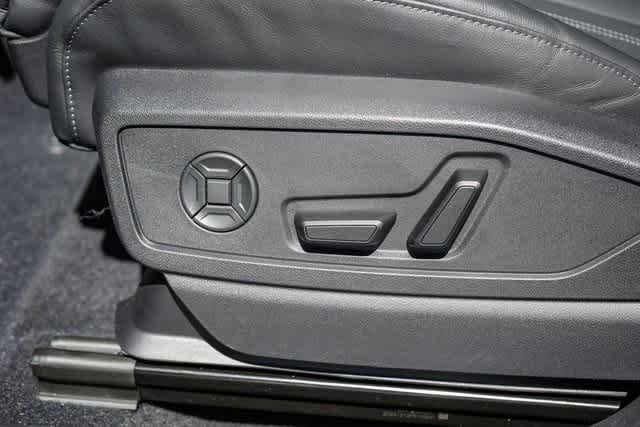 Thumbnail: 2025 Audi Q5 - 28