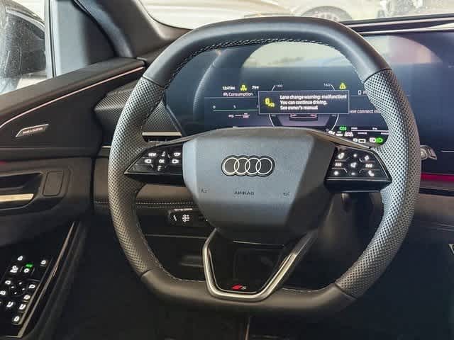 Thumbnail: 2025 Audi SQ6 e-tron - 15