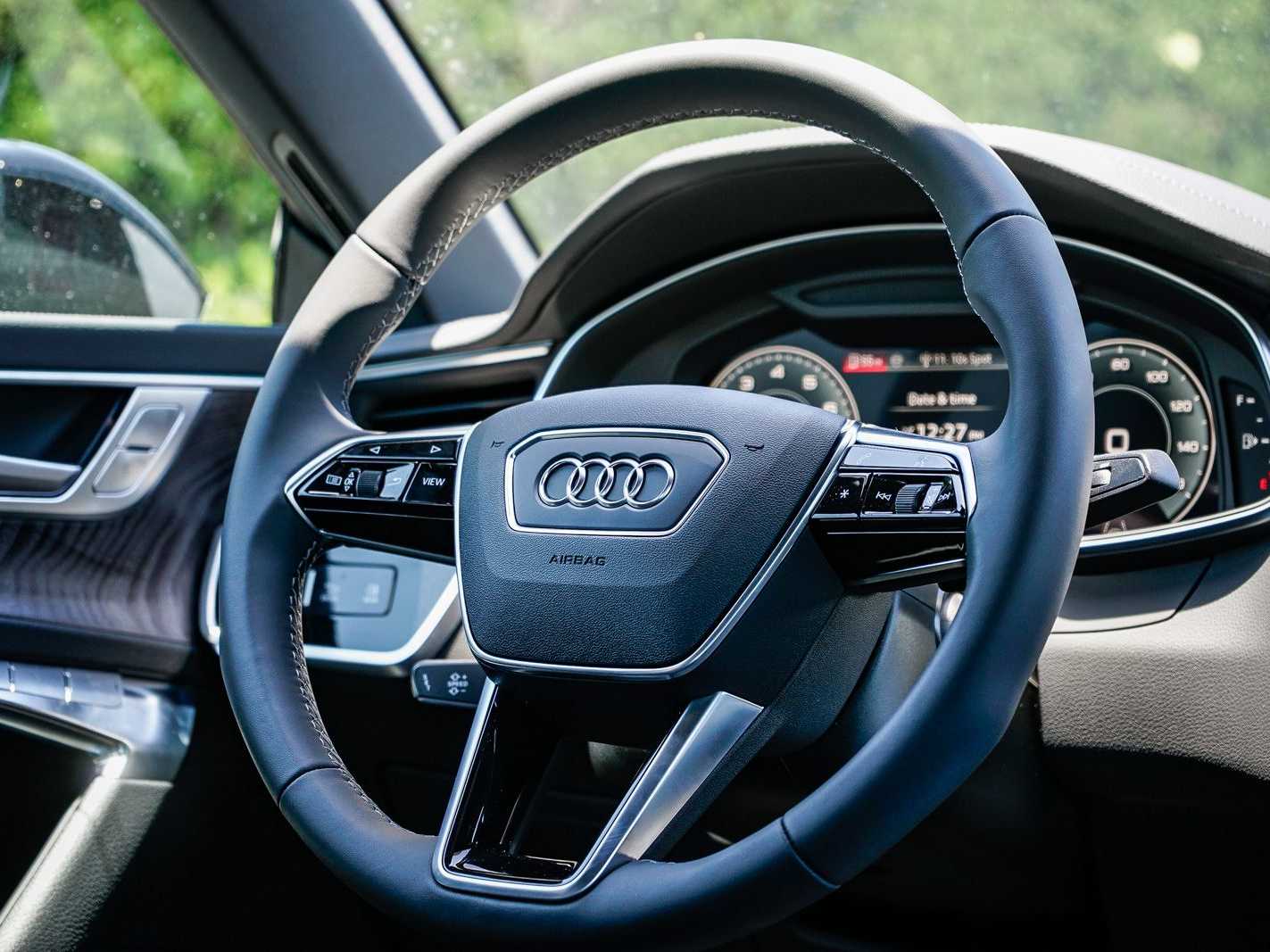 Thumbnail: 2025 Audi A7 - 15