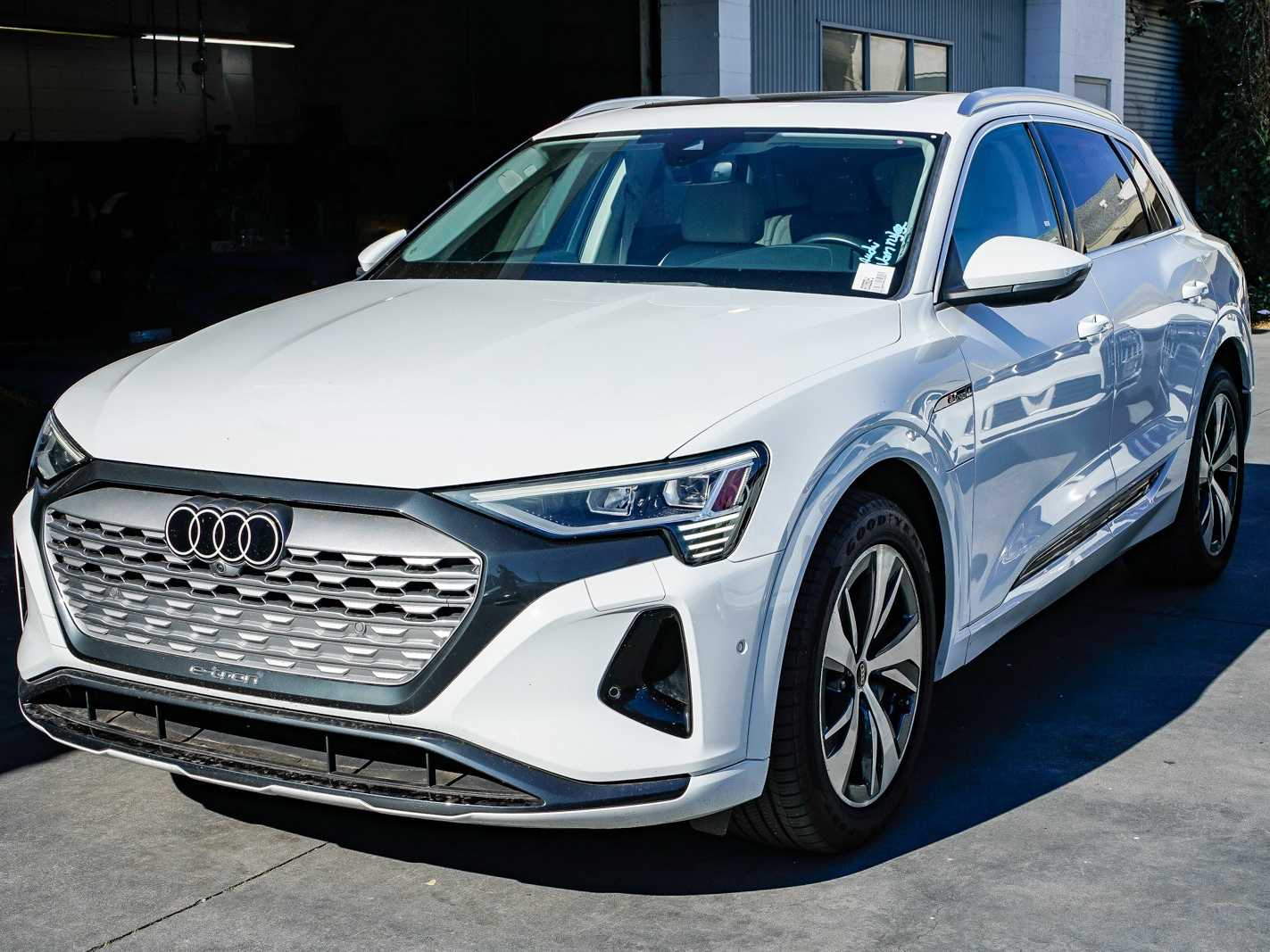 2024 Audi Q8 e-tron Premium Plus -
                  Sherman Oaks, CA