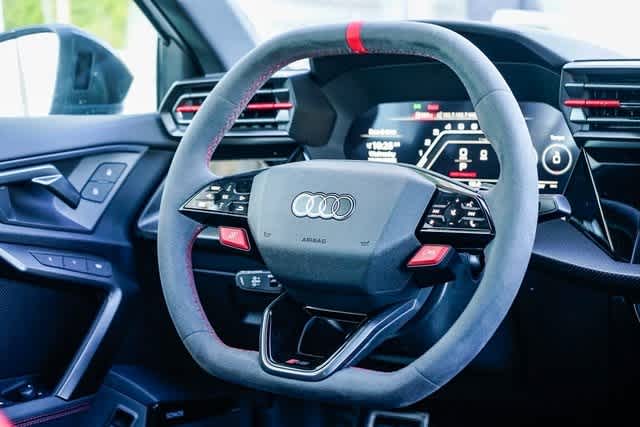 Thumbnail: 2025 Audi RS 3 - 15