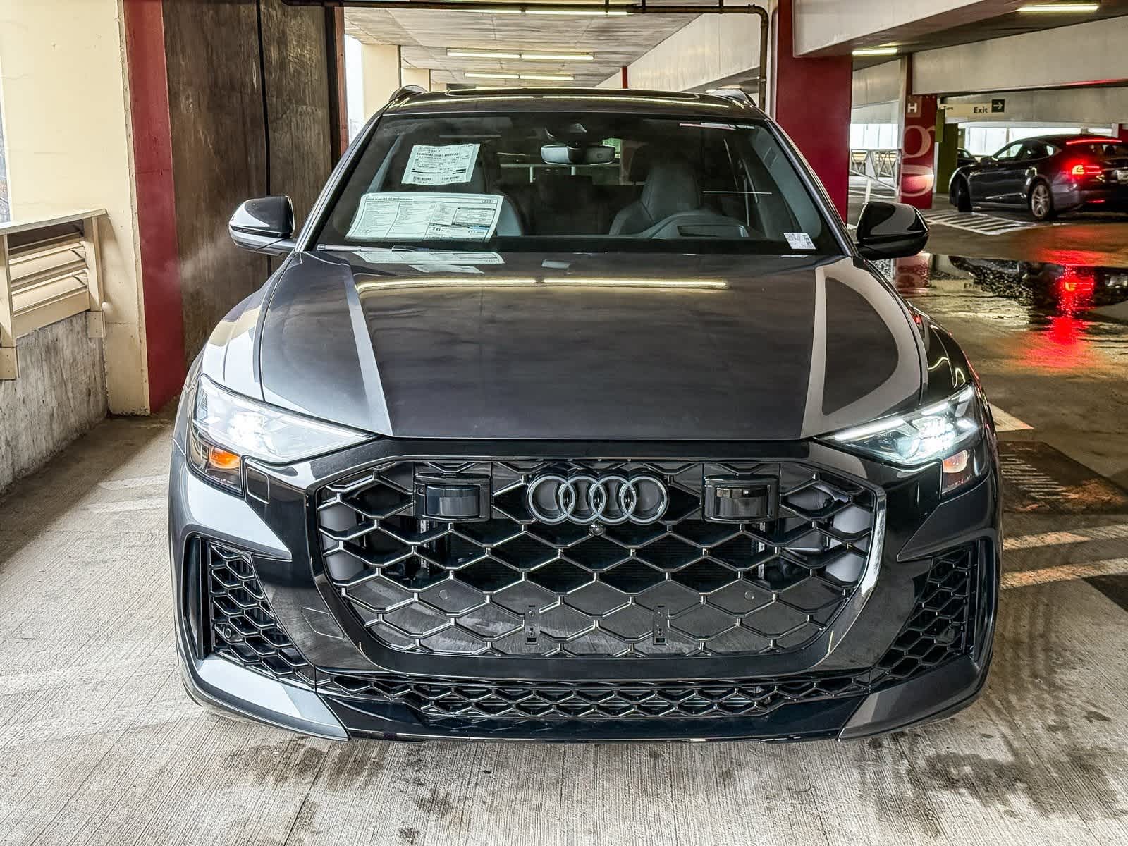 Thumbnail: 2026 Audi RS Q8 - 2