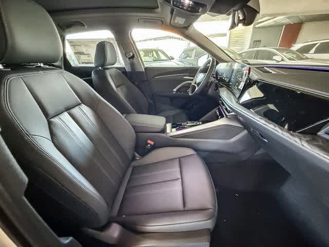 Thumbnail: 2025 Audi Q5 - 17